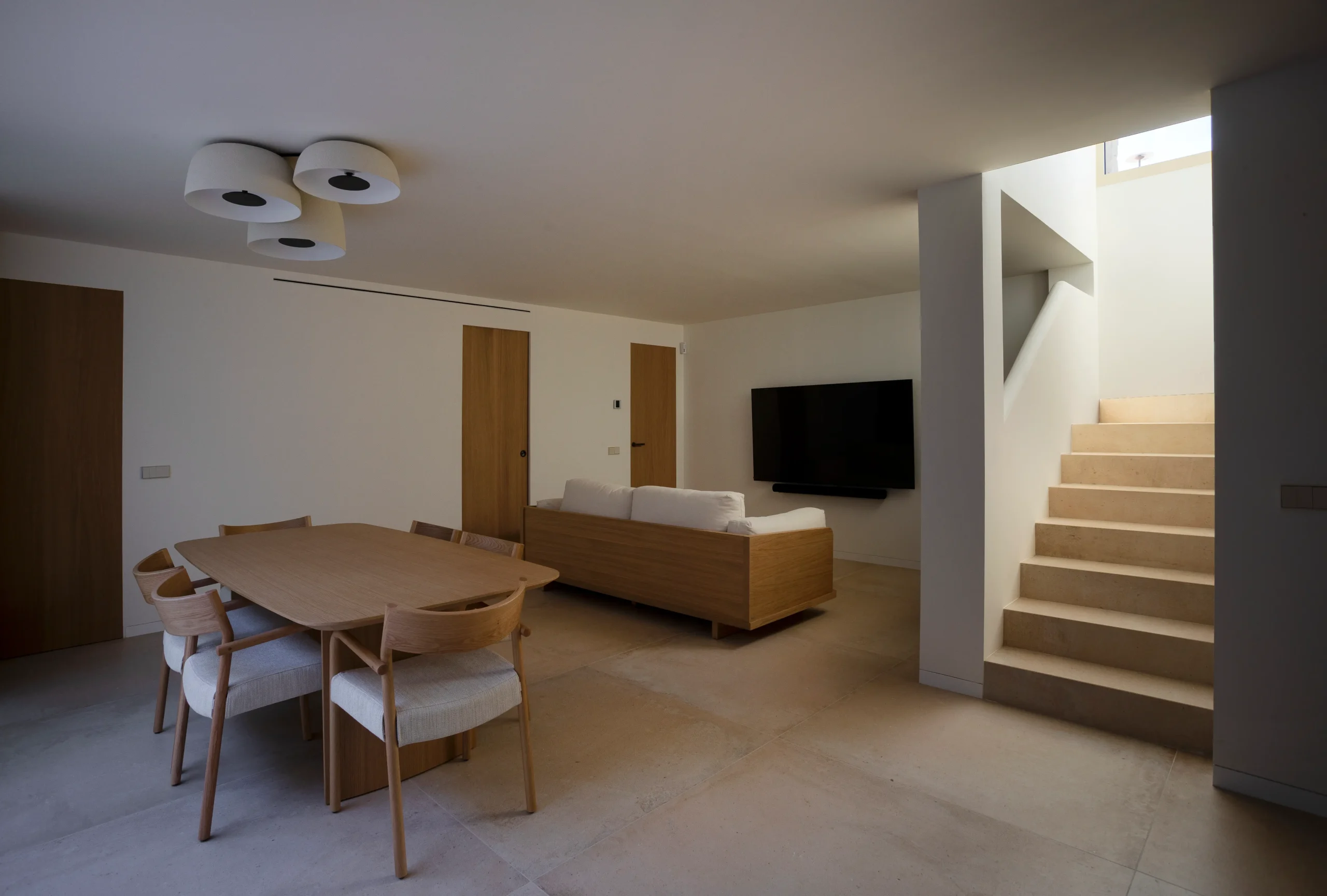 espacios interiores casa en Menorca para larga estancia